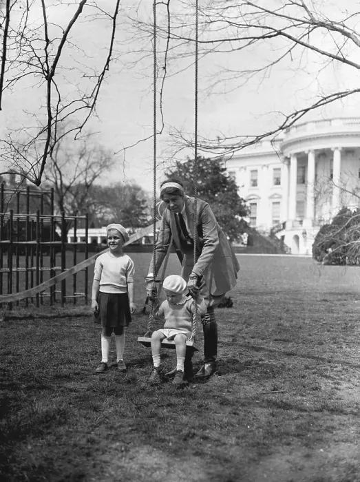 Framed Print : Eleanor Roosevelt & Grandkids On Lawn Framed Print : Eleanor Roosevelt & Grandkids On Lawn