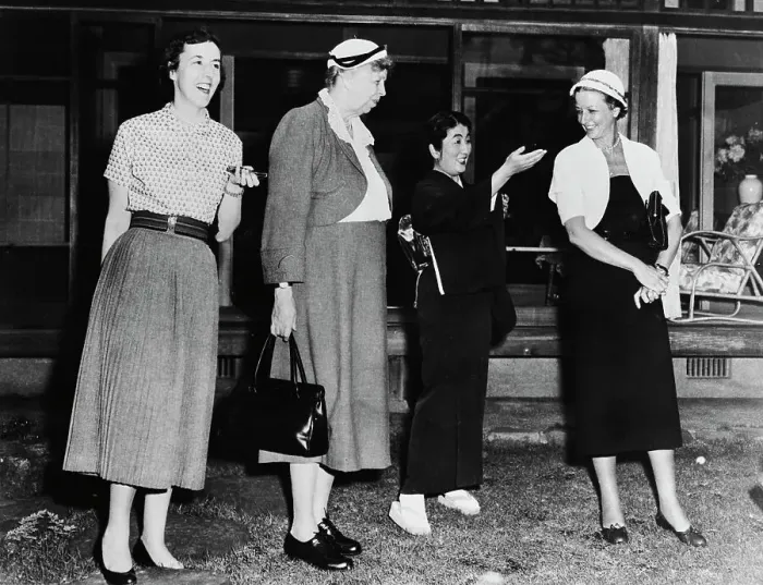 Framed Print : Eleanor Roosevelt In Japan Framed Print : Eleanor Roosevelt In Japan