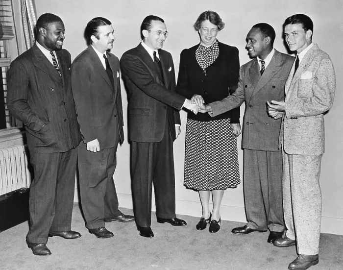 Framed Print : Eleanor Roosevelt with Jazz Musicians Framed Print : Eleanor Roosevelt with Jazz Musicians
