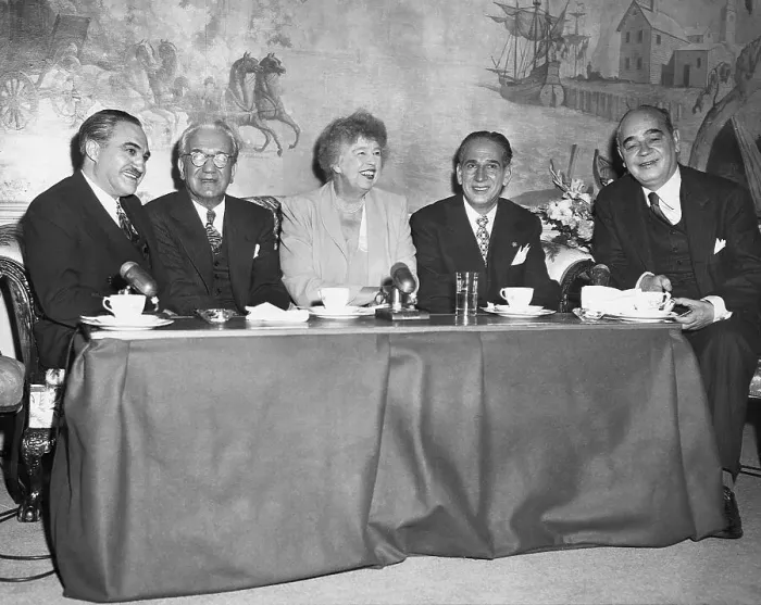 Framed Print : Eleanor Roosevelt and New York Mayoral Candidates Framed Print : Eleanor Roosevelt and New York Mayoral Candidates
