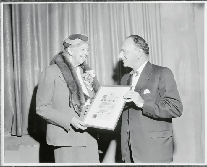 Framed Print : Eleanor Roosevelt Being Presented an Award Framed Print : Eleanor Roosevelt Being Presented an Award