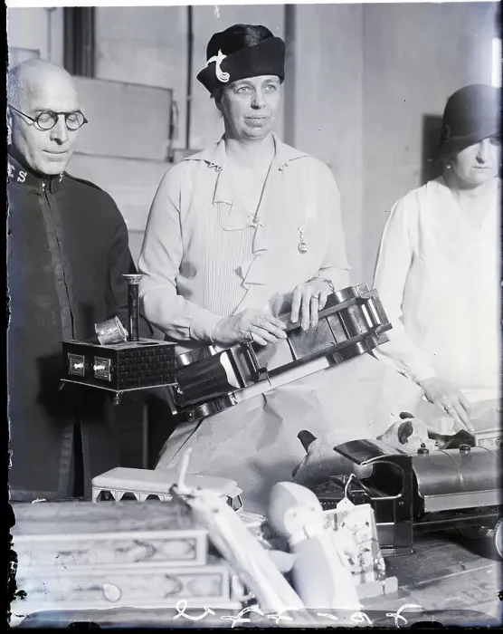 Framed Print : Eleanor Roosevelt Wrapping Presents Framed Print : Eleanor Roosevelt Wrapping Presents
