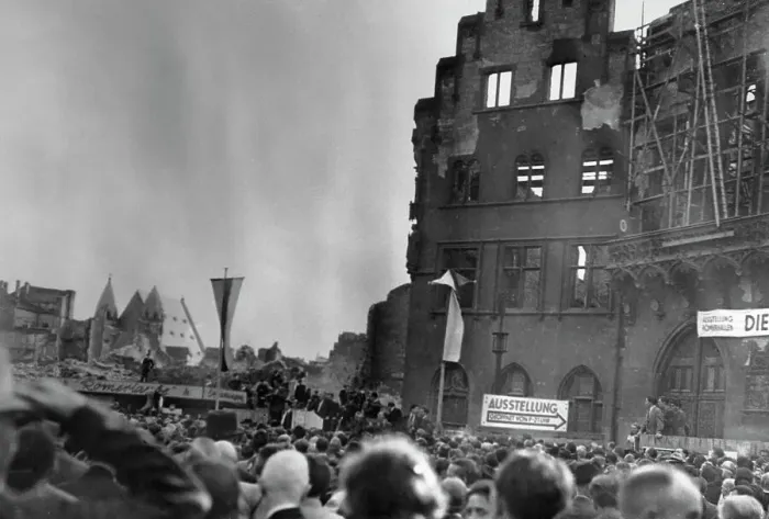 Framed Print : Election Rally In Frankfurt Framed Print : Election Rally In Frankfurt