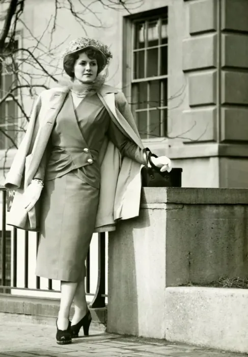 Framed Print : Elegant woman posing on sidewalk, (B&W) Framed Print : Elegant woman posing on sidewalk, (B&W)