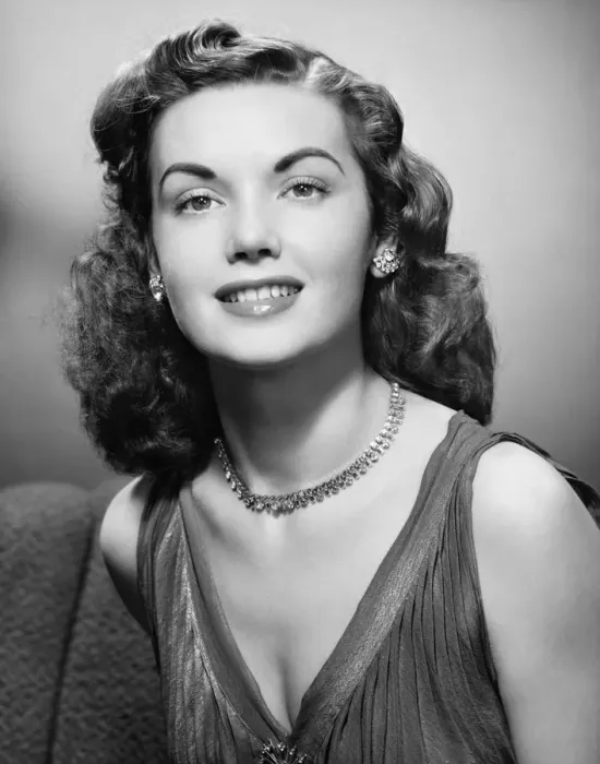 Framed Print : Elegant woman posing in studio, (B&W), (Close-up), (Portrait) Framed Print : Elegant woman posing in studio, (B&W), (Close-up), (Portrait)