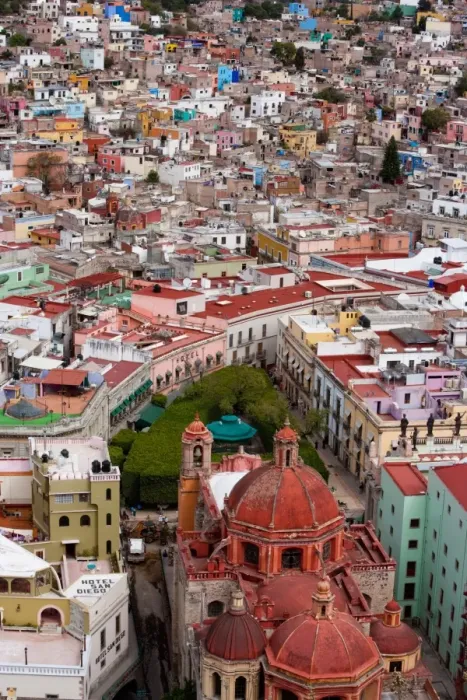 Framed Print : Elevated view over the city of Guanajuato in Mexico Framed Print : Elevated view over the city of Guanajuato in Mexico