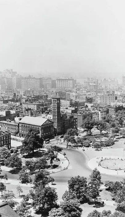 Framed Print : Elevated View Over Washington Square Park Framed Print : Elevated View Over Washington Square Park