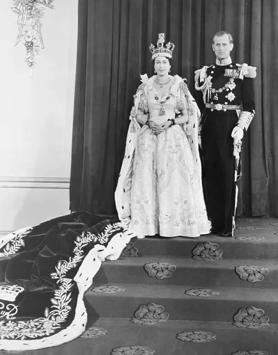 Framed Print : Elizabeth II and Prince Philip Framed Print : Elizabeth II and Prince Philip