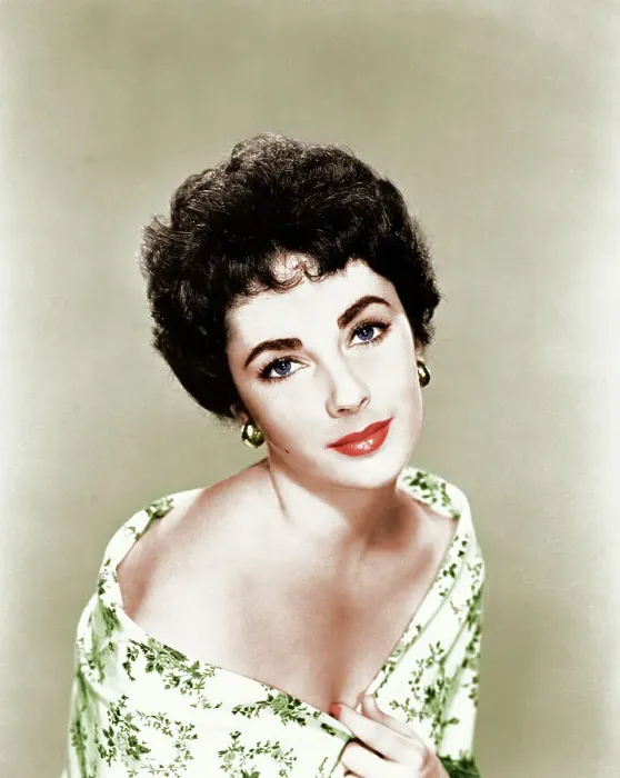 Framed Print : Elizabeth Taylor Framed Print : Elizabeth Taylor