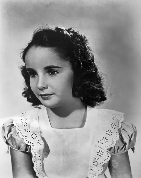 Elizabeth Taylor 1939 Print - Age Seven Arrival in America. Art