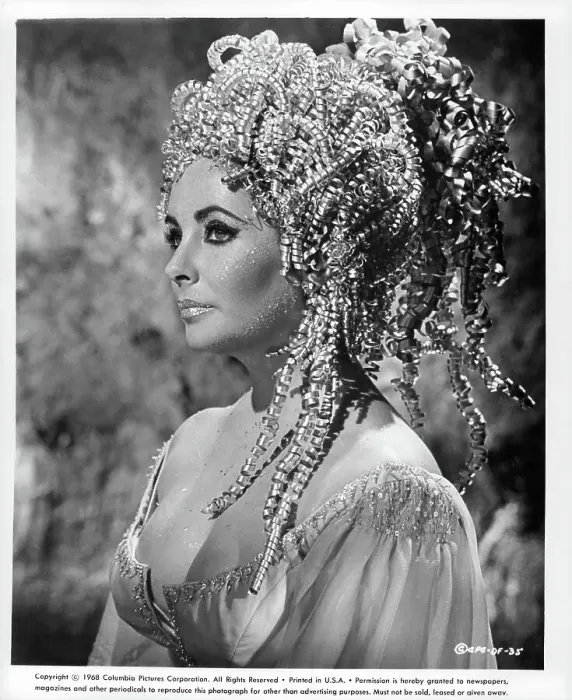 Framed Print : Elizabeth Taylor In The Blue Bird