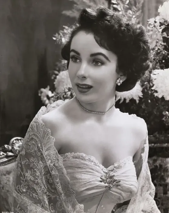 Framed Print : Elizabeth Taylor in Conspirator Framed Print : Elizabeth Taylor in Conspirator