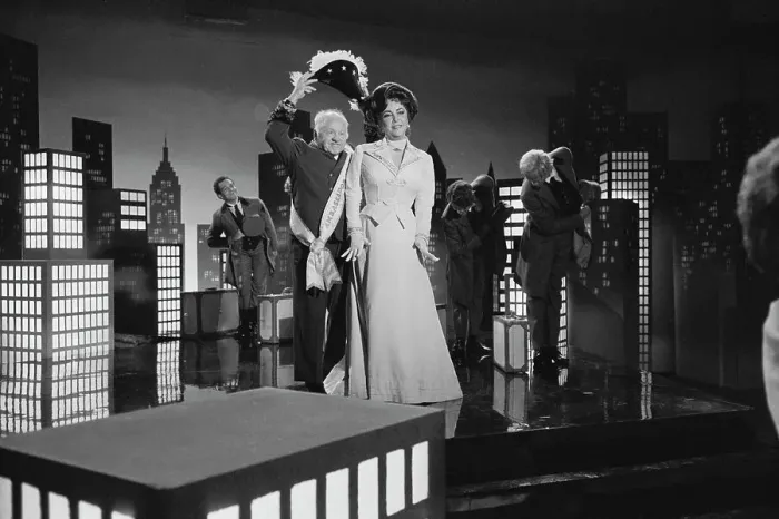 Framed Print : Elizabeth Taylor and Mickey Rooney During on Theater Set