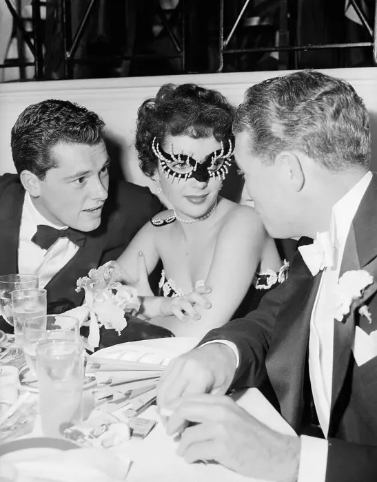 Framed Print : Elizabeth Taylor in Party Mask Framed Print : Elizabeth Taylor in Party Mask