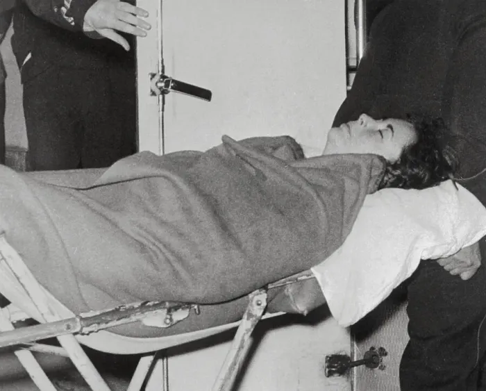 Framed Print : Elizabeth Taylor Wrapped in Blanket En Route to Hospital Framed Print : Elizabeth Taylor Wrapped in Blanket En Route to Hospital