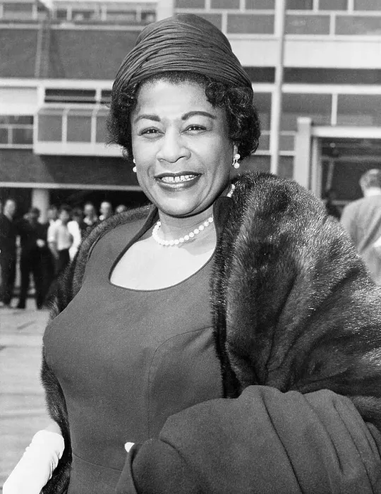 Framed Print : Ella Fitzgerald at London Airport Framed Print : Ella Fitzgerald at London Airport