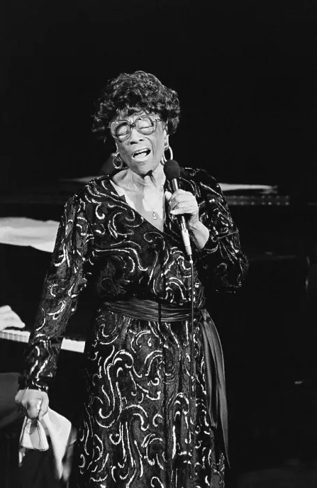 Framed Print : Ella Fitzgerald Singing Framed Print : Ella Fitzgerald Singing