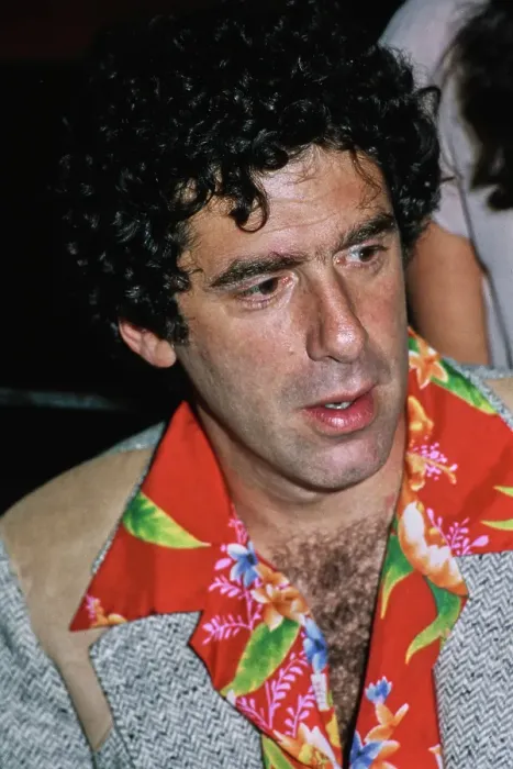 Framed Print : Elliott Gould