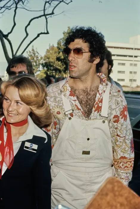 Framed Print : Elliott Gould