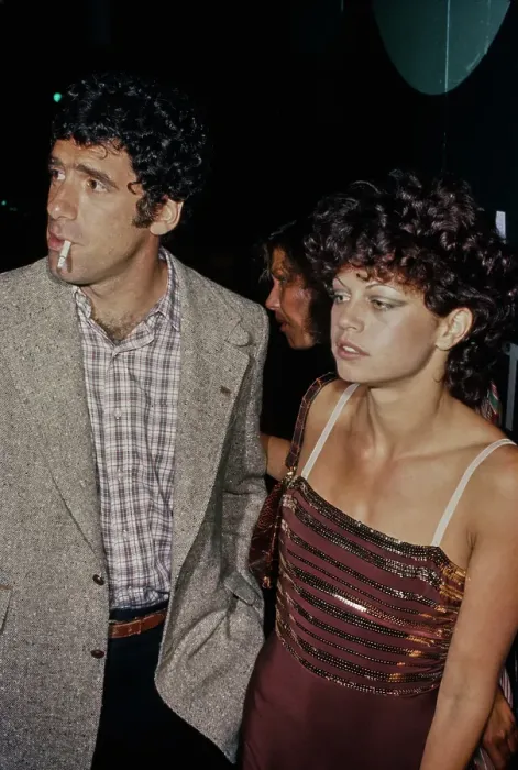 Framed Print : Elliott Gould and Jennifer Bogart