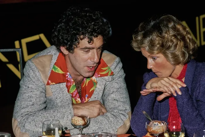 Framed Print : Elliott Gould and Yvette Mimieux Framed Print : Elliott Gould and Yvette Mimieux