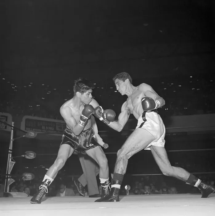Framed Print : Eloy Sanchez and Eder Jofre Boxing Framed Print : Eloy Sanchez and Eder Jofre Boxing