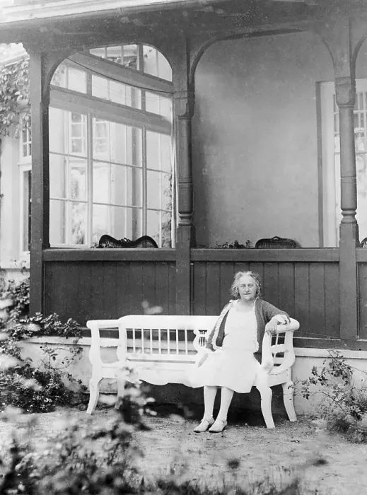 Framed Print : Elsa Einstein in Front of House Framed Print : Elsa Einstein in Front of House