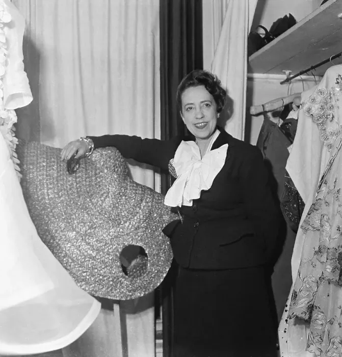 Framed Print : Elsa Schiaparelli Holding Large Hat Framed Print : Elsa Schiaparelli Holding Large Hat