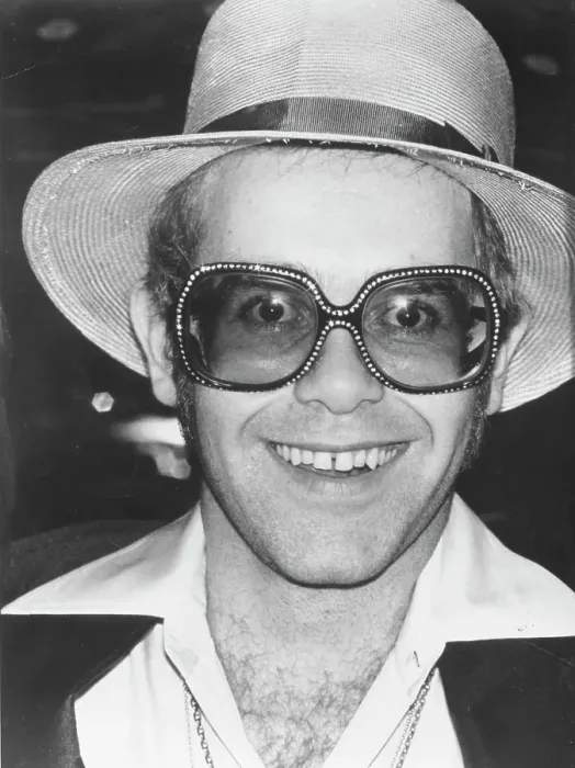 Framed Print : Elton John Portrait Framed Print : Elton John Portrait