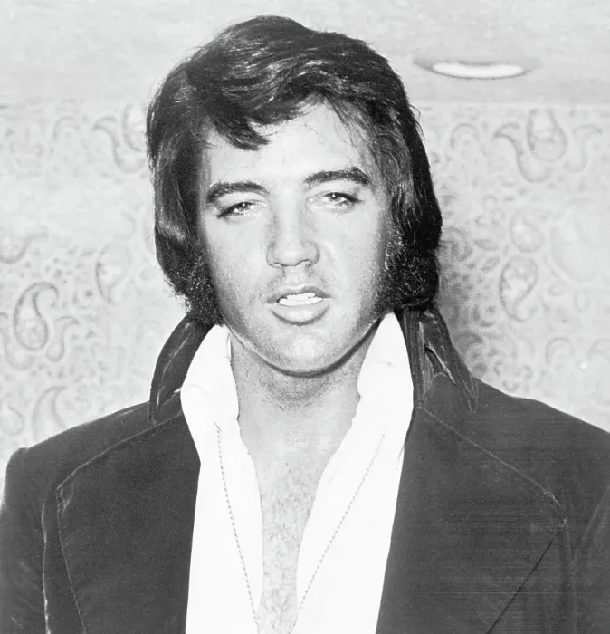 Framed Print : Elvis Presley Framed Print : Elvis Presley