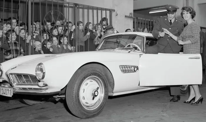 Framed Print : Elvis Presley Given Keys to His New Sportscar Framed Print : Elvis Presley Given Keys to His New Sportscar