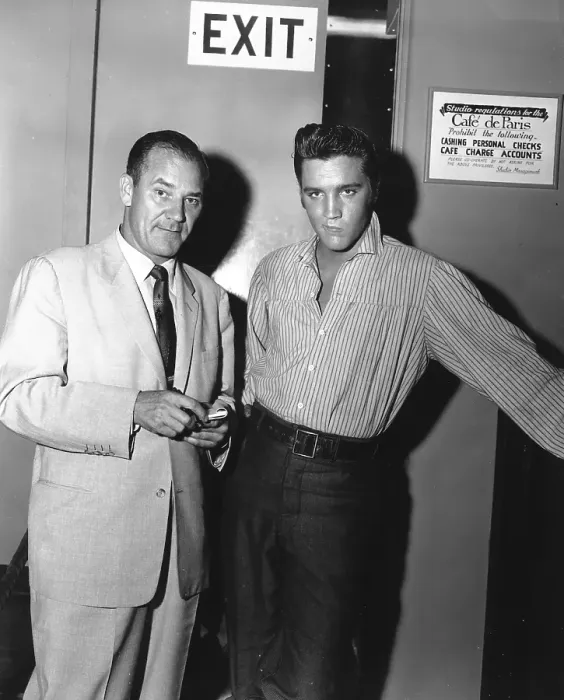 Framed Print : Elvis Presley In Hollywood Framed Print : Elvis Presley In Hollywood