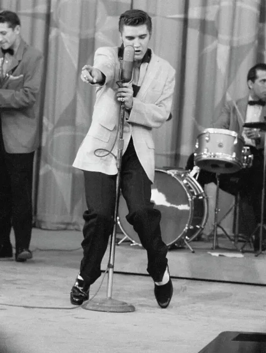 Framed Print : Elvis Presley Performing Framed Print : Elvis Presley Performing