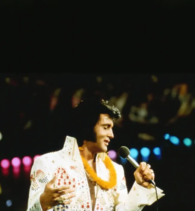Framed Print : Elvis Presley performs onstage In Hawaii Framed Print : Elvis Presley performs onstage In Hawaii