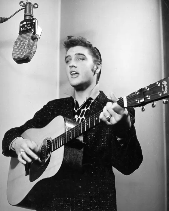 Framed Print : Elvis Presley records Framed Print : Elvis Presley records