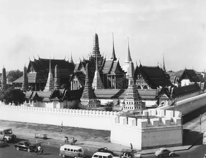 Framed Print : Emerald Buddha Grand Palace Framed Print : Emerald Buddha Grand Palace