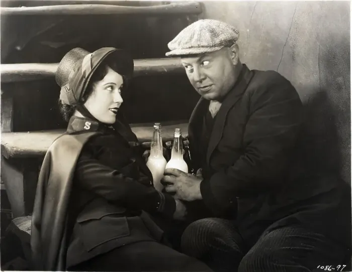 Framed Print : Emil Jannings And Fay Wray in The Street of Sin Framed Print : Emil Jannings And Fay Wray in The Street of Sin