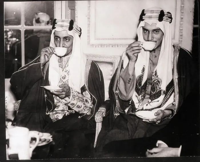 Framed Print : Emir Faisal II Has Tea at Conference Framed Print : Emir Faisal II Has Tea at Conference