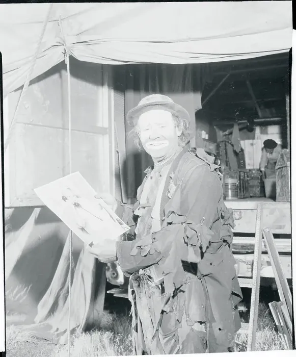 Framed Print : Emmett Kelly the Clown Framed Print : Emmett Kelly the Clown