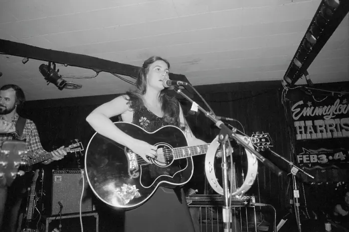 Framed Print : Emmylou Harris At The Palomino Framed Print : Emmylou Harris At The Palomino