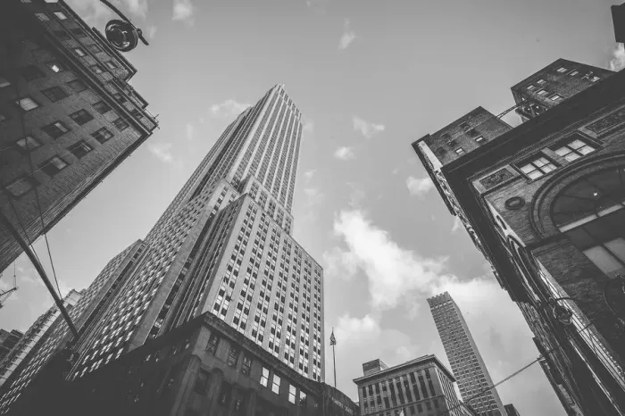 Framed Print : Empire State Building Framed Print : Empire State Building