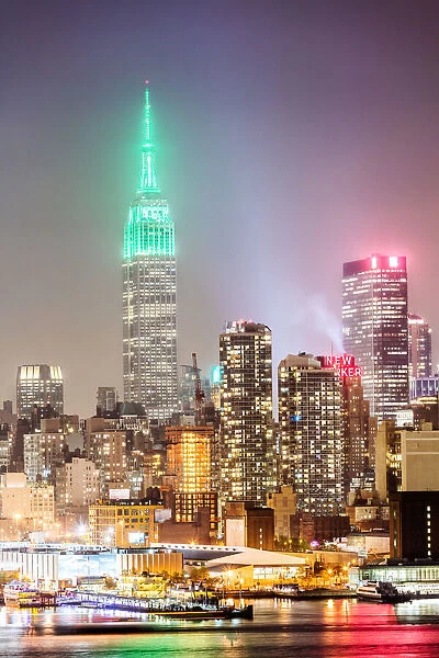Empire state building and skyline at dusk, New York city, USA