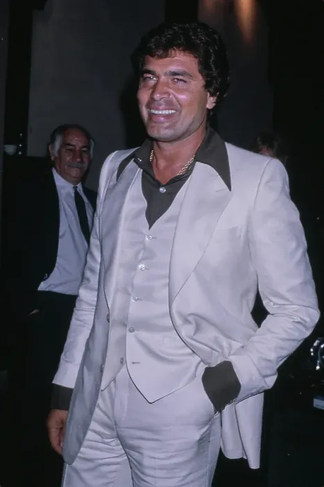 Framed Print : Engelbert Humperdinck, British Singer Framed Print : Engelbert Humperdinck, British Singer