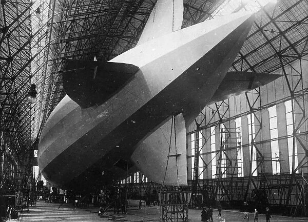 ZR3. August 1924: The enormous German built Zeppelin ZR3