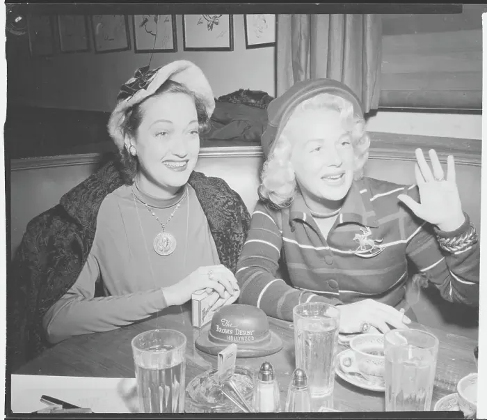 Framed Print : Entertainers Dottie Lamour and Betty Hutton at Brown Derby Table Framed Print : Entertainers Dottie Lamour and Betty Hutton at Brown Derby Table