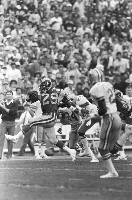 Framed Print : Eric Dickerson Running for a Touchdown Framed Print : Eric Dickerson Running for a Touchdown