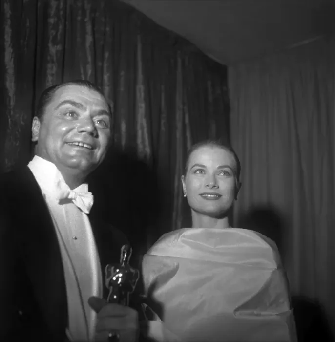 Framed Print : Ernest Borgnine And Grace Kelly Framed Print : Ernest Borgnine And Grace Kelly