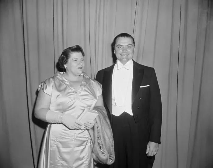 Framed Print : Ernest Borgnine And Wife; Academy Awards Framed Print : Ernest Borgnine And Wife; Academy Awards