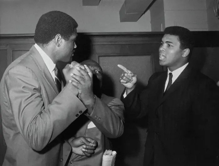 Framed Print : Ernie Terrell And Muhammad Alil