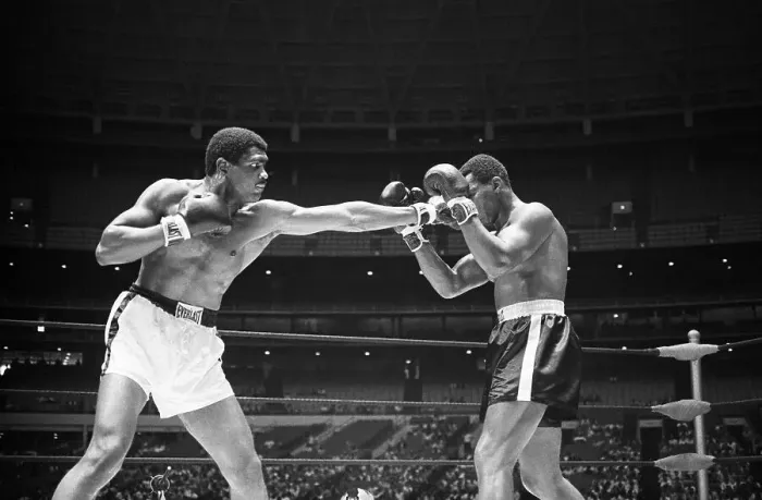 Framed Print : Ernie Terrell And Thad Spencer Boxing Framed Print : Ernie Terrell And Thad Spencer Boxing